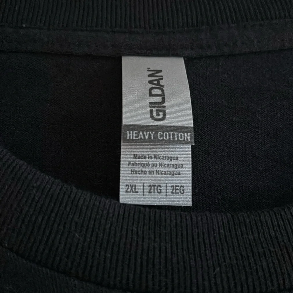 New 2XL tshirt - Picture 4 of 4